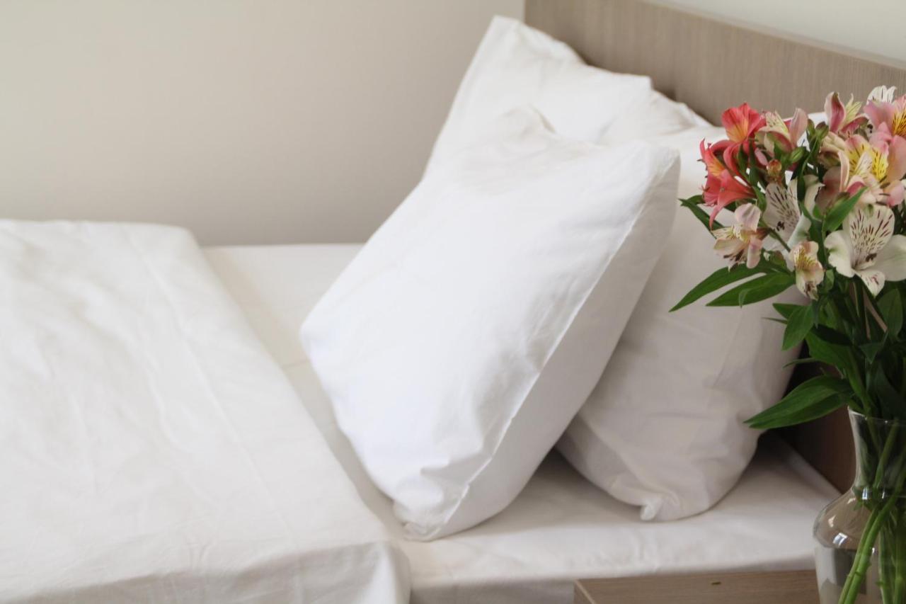 Hotel Port Altus バトゥーミ エクステリア 写真